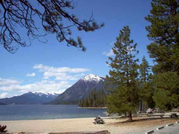 LakeWenatchee_600.jpg