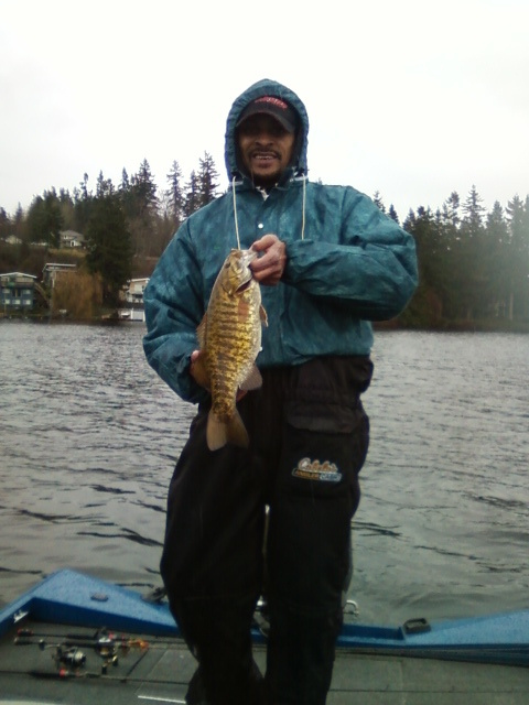 4lb_smallie_on_lk_goodwin.jpg